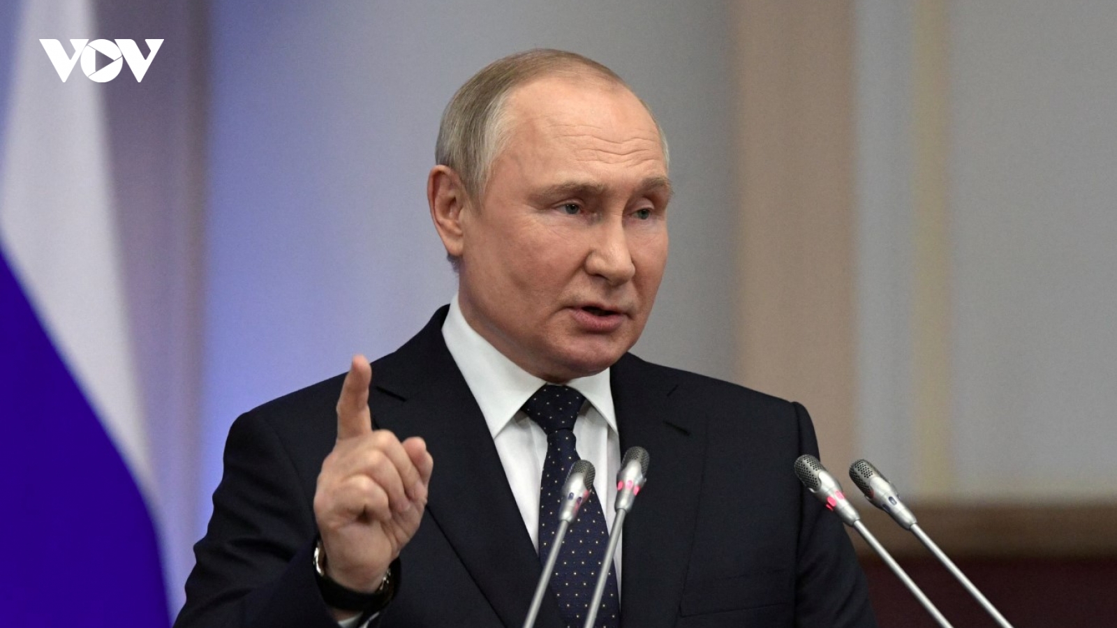 Ông Putin điện đàm với ông Trump và Giáo hoàng