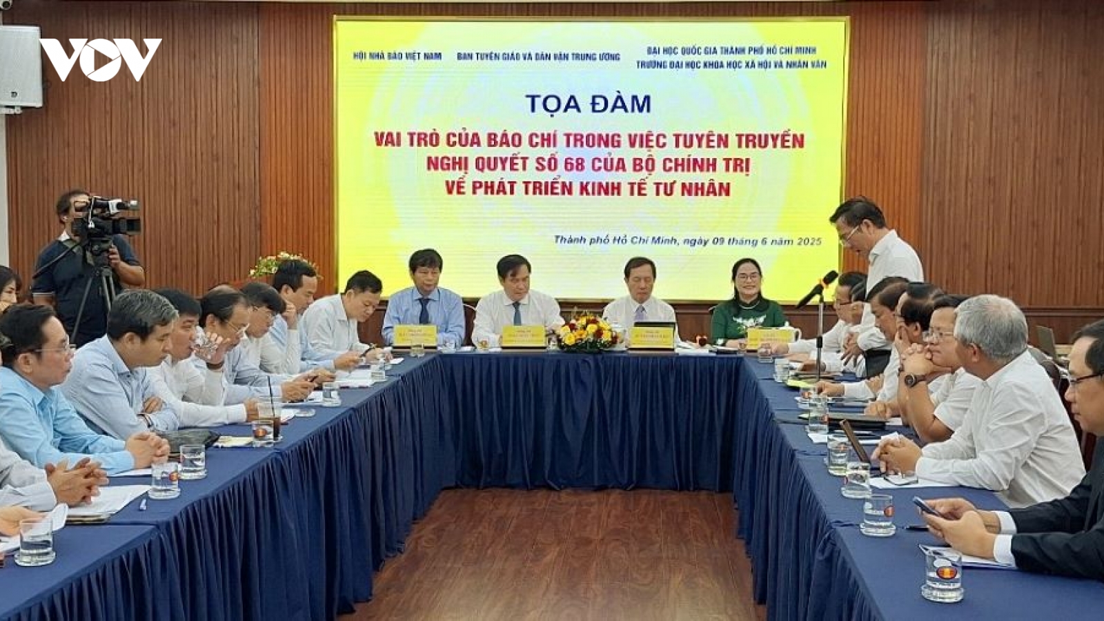 Đổi mới cách tiếp cận và tuyên truyền Nghị quyết 68 về kinh tế tư nhân
