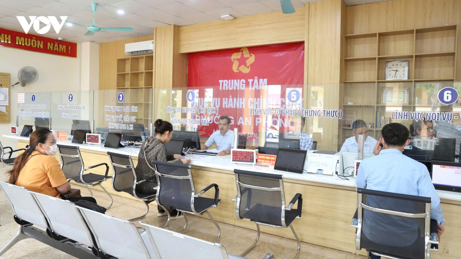 Trước 30/6/2025 phải chi trả chế độ cho CBCCVC đã có quyết định nghỉ việc