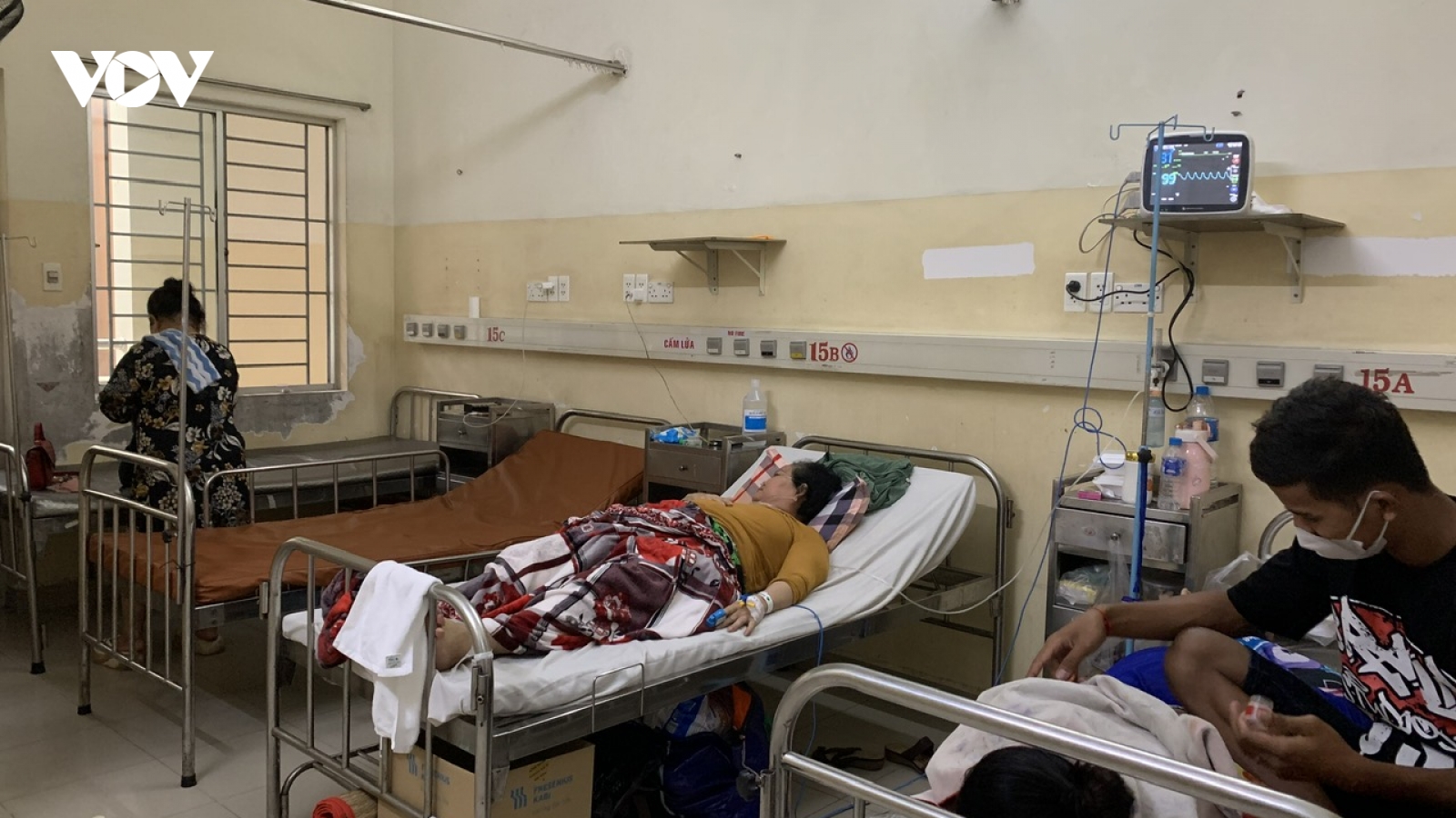 COVID-19 tăng nhanh tại TP.HCM: Nhóm nguy cơ vẫn cần đặc biệt cảnh giác