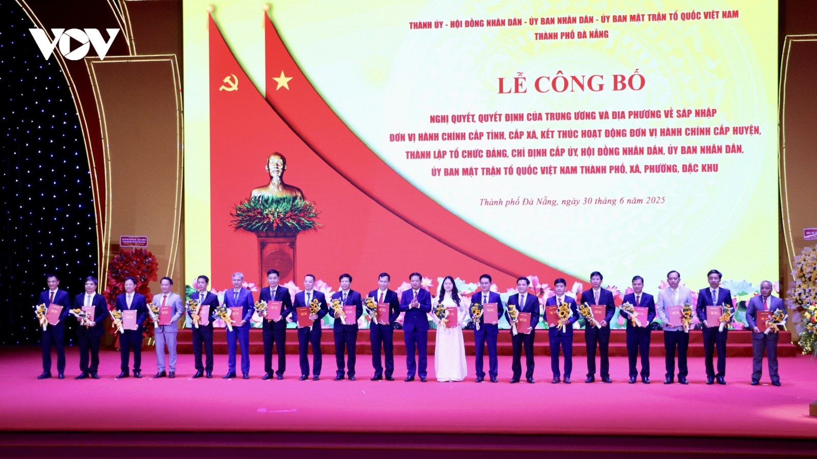 Danh sách bí thư 93 xã, phường mới và Chi bộ đặc khu Hoàng Sa của TP Đà Nẵng