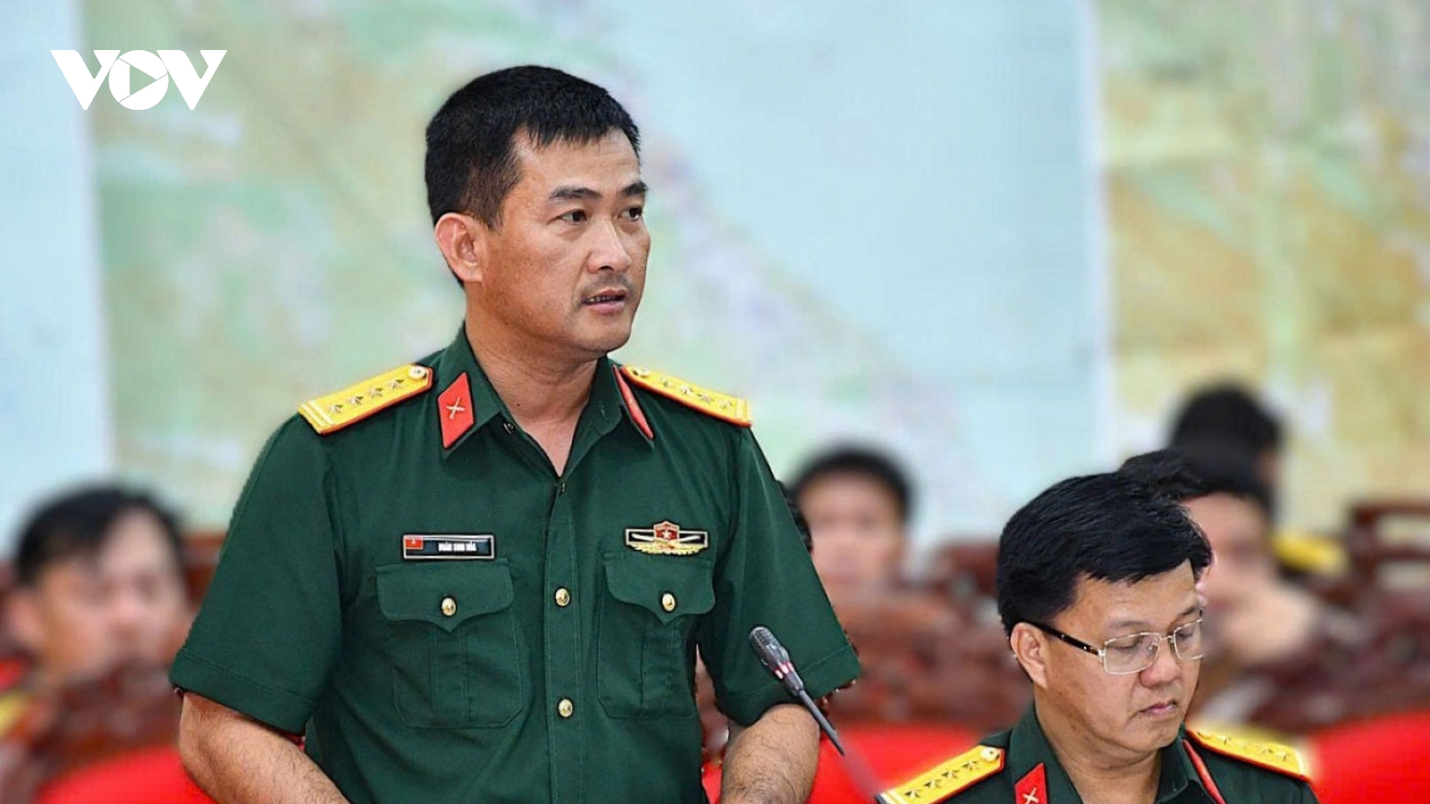 Bàn giao nhiệm vụ Chỉ huy trưởng, Chính ủy Bộ Chỉ huy Quân sự tỉnh Quảng Trị mới