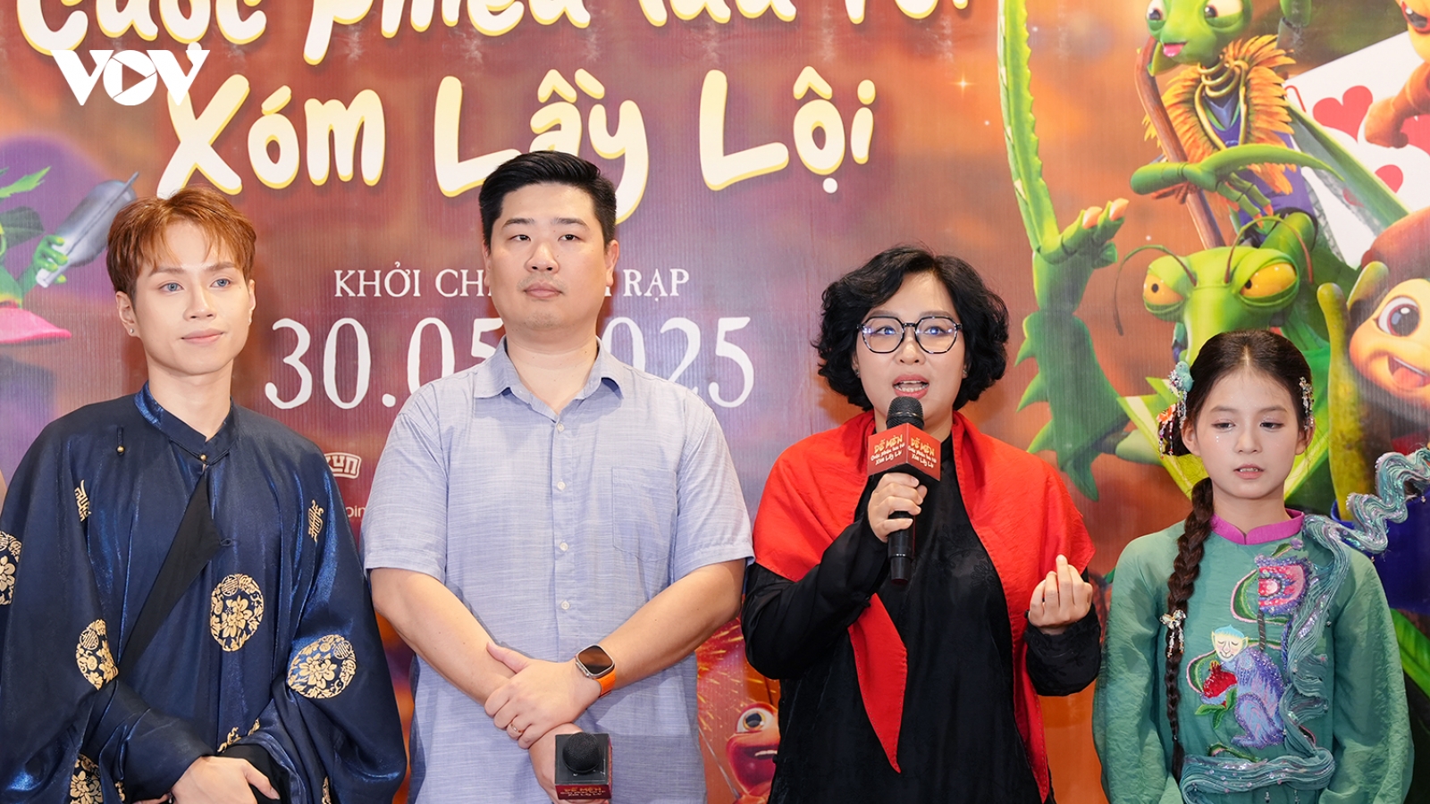 Đạo diễn "Dế Mèn" nói gì khi phim không giống ký ức tuổi thơ?