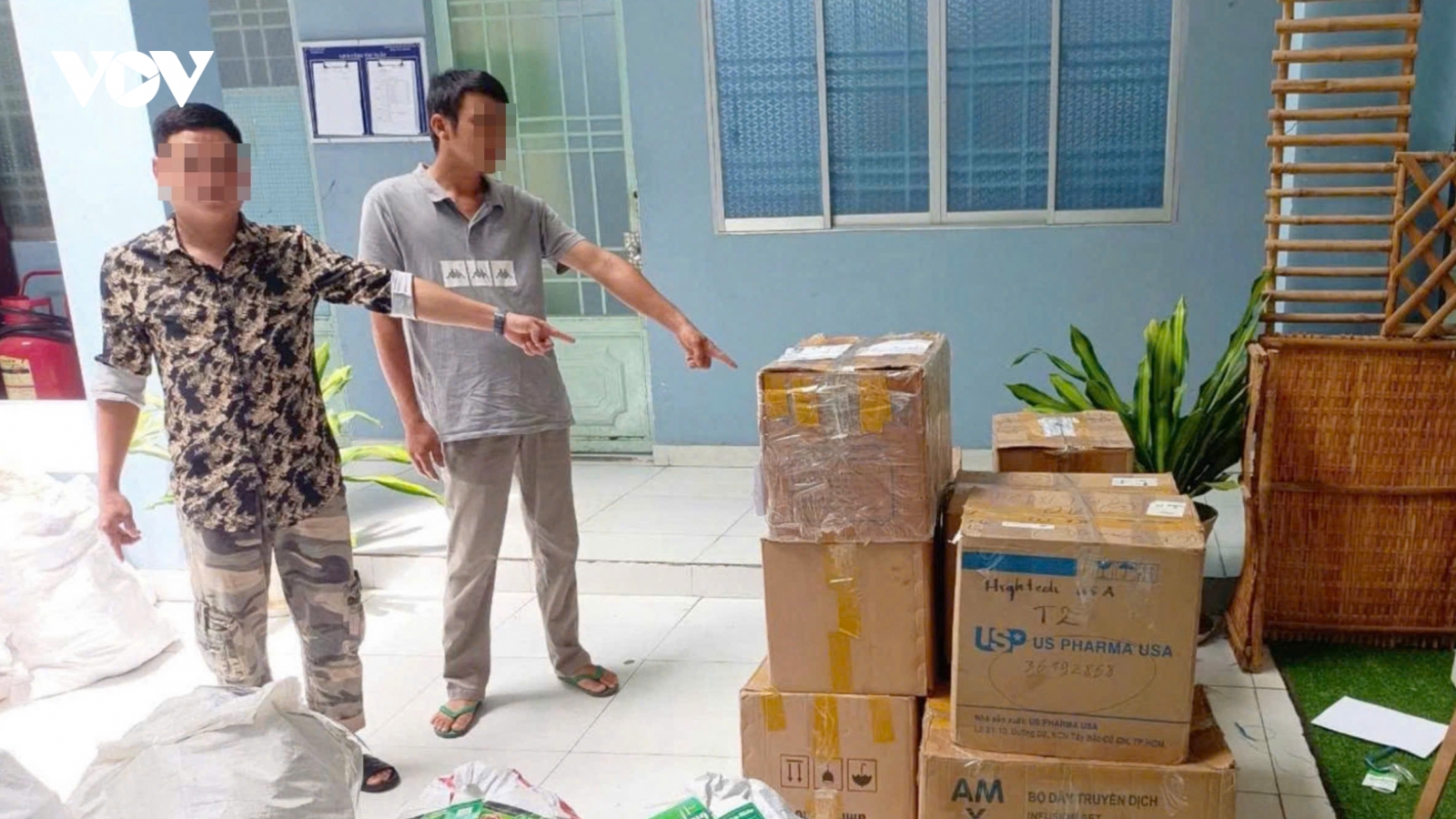 Lời khai của chủ sở hữu thuốc, thực phẩm chức năng bị vứt bỏ ở TP.HCM
