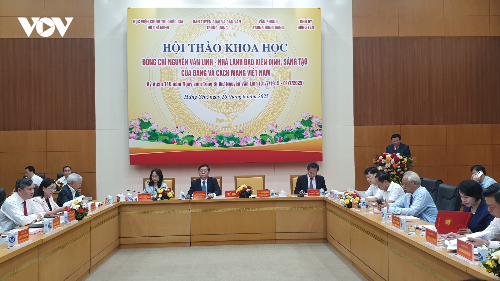 Tổng Bí thư Nguyễn Văn Linh - tấm gương sáng ngời về đạo đức cách mạng