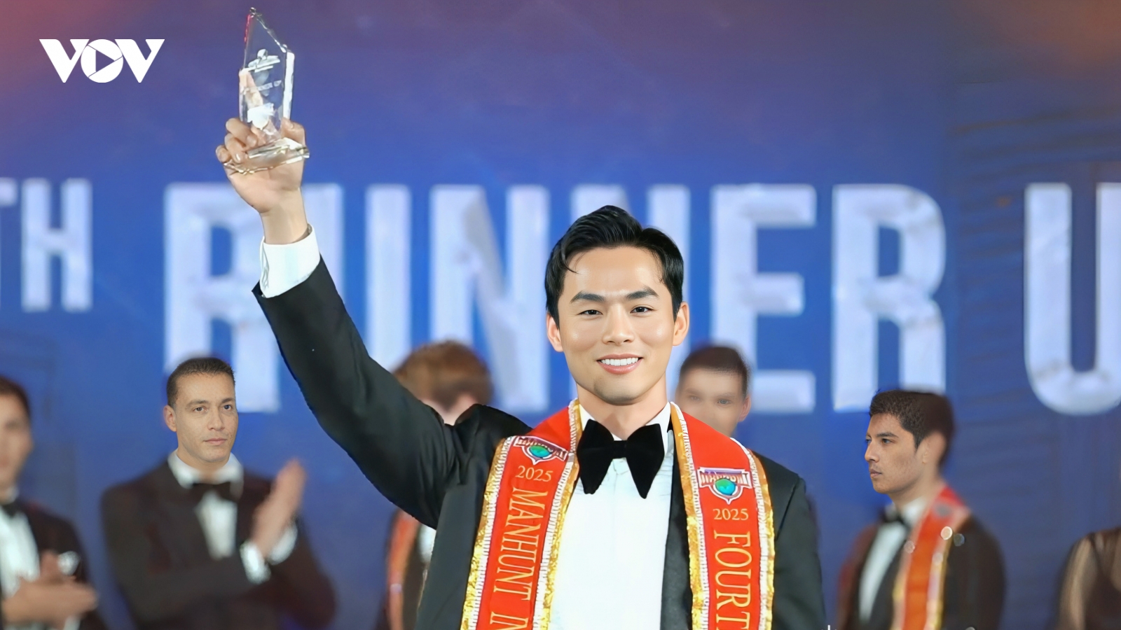 Người mẫu Vũ Linh đoạt Á vương 4 tại Manhunt International 2025
