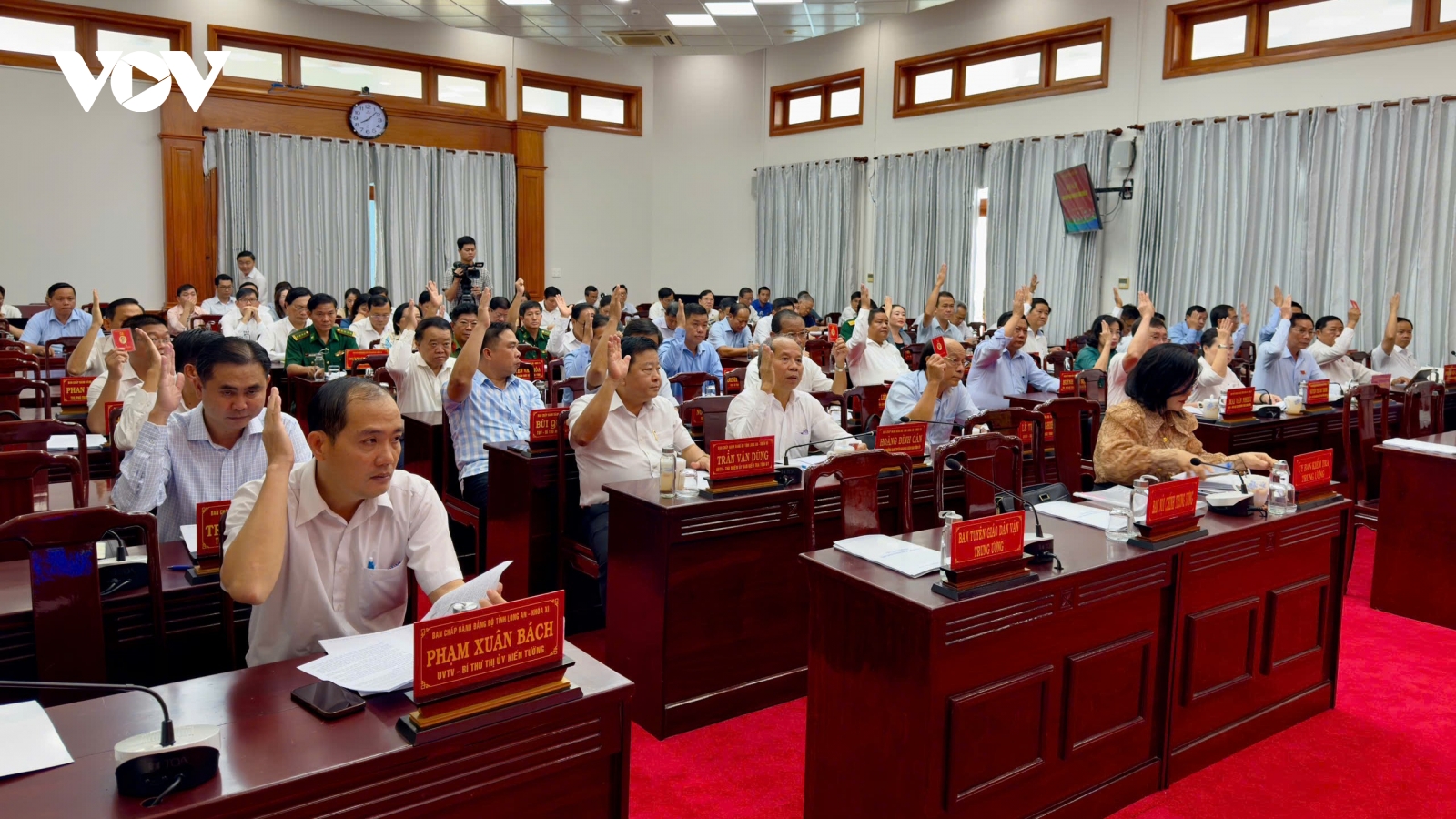 Thông qua đề án hợp nhất Đảng bộ tỉnh Long An và Đảng bộ tỉnh Tây Ninh