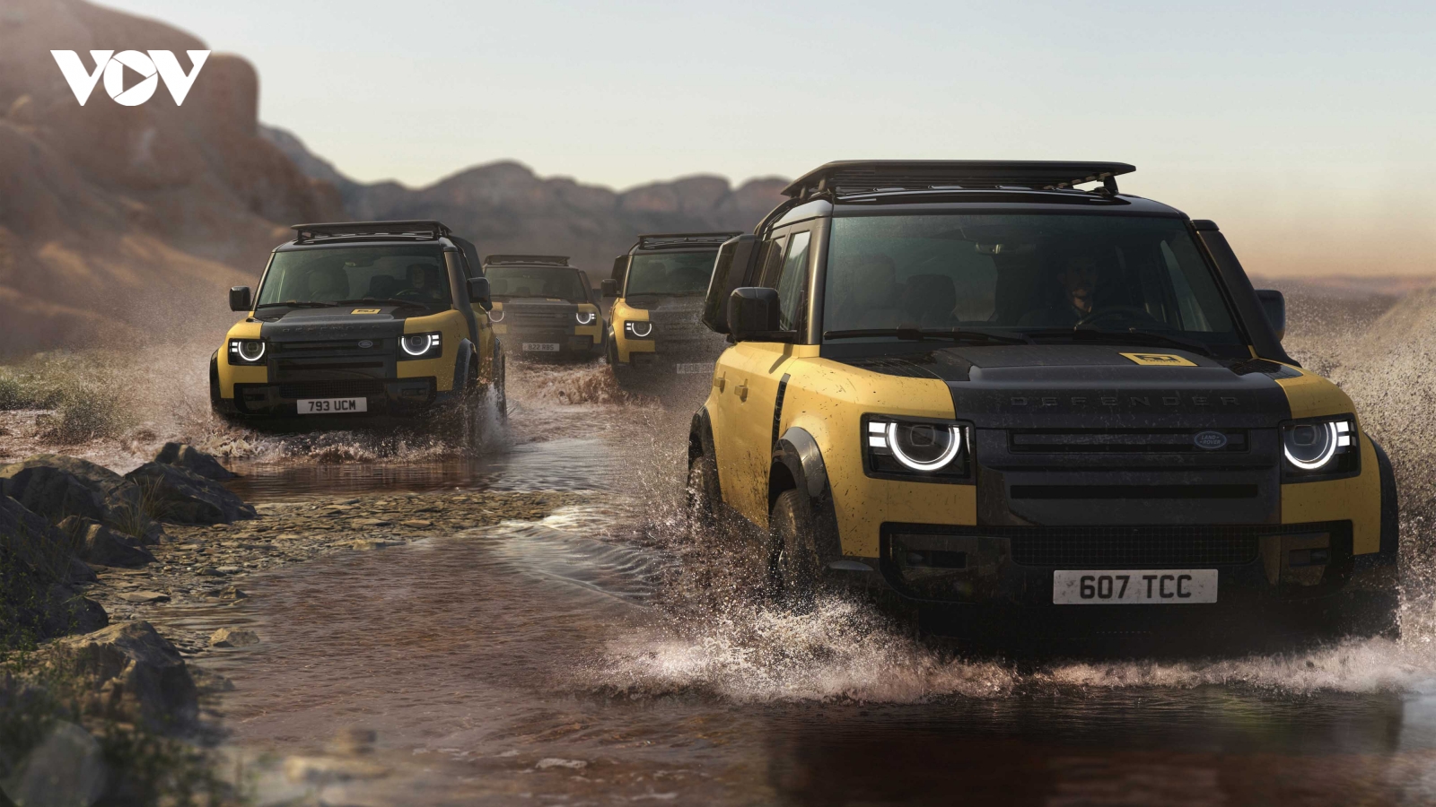 Land Rover Defender 110 Trophy Edition ra mắt tại Anh với giá từ 3,16 tỷ đồng