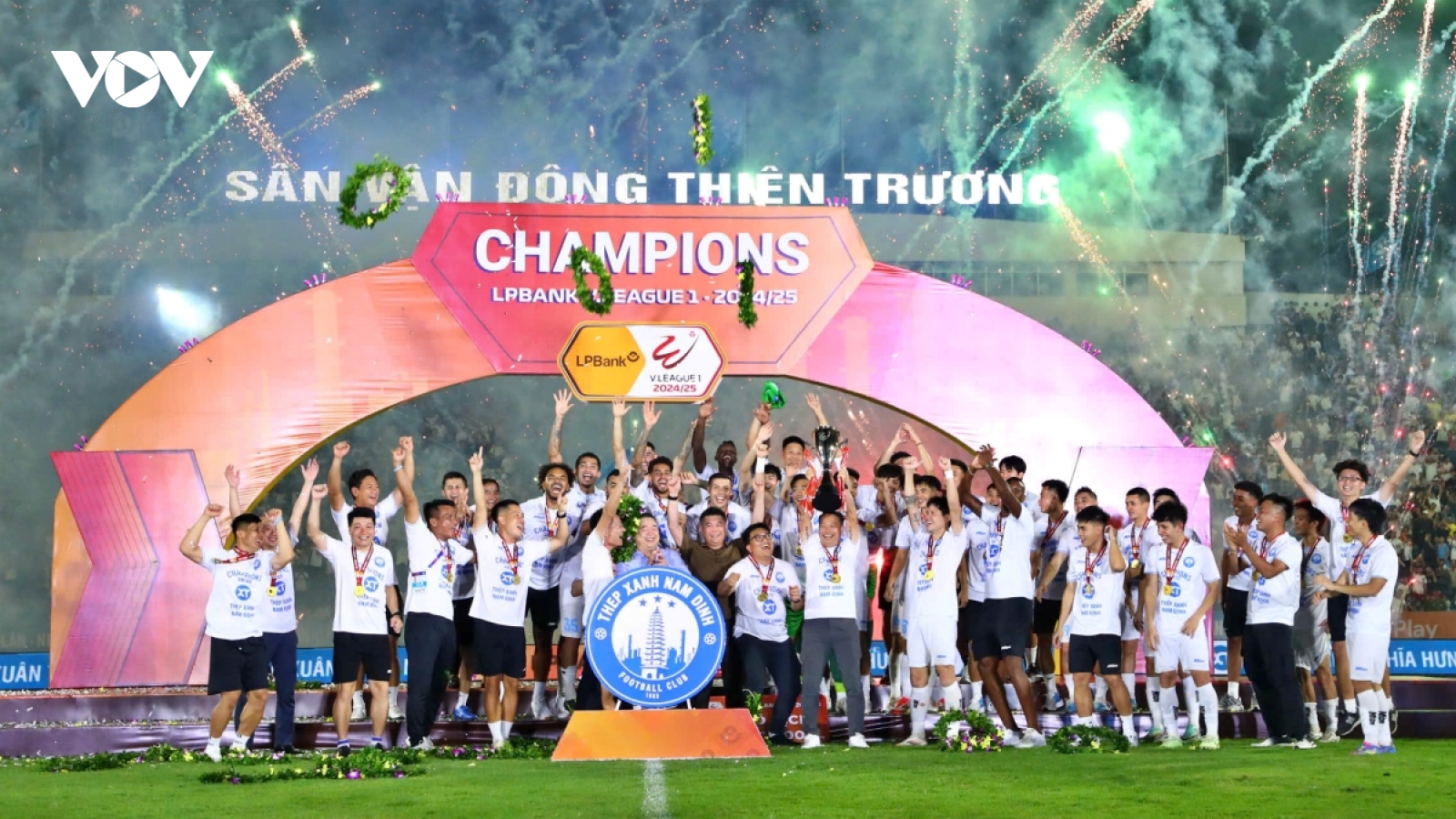 Nam Định giao hữu với đội châu Phi, tham dự 5 đấu trường ở mùa giải 2025/2026