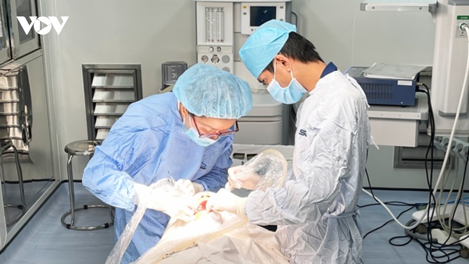 Dịch vụ cấy ghép implant tại Nha Khoa Đăng Lưu
