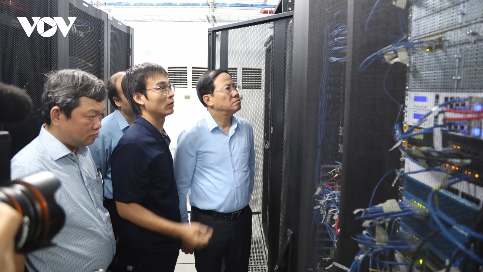 Đảm bảo giải quyết thủ tục hành chính trong mô hình chính quyền hai cấp