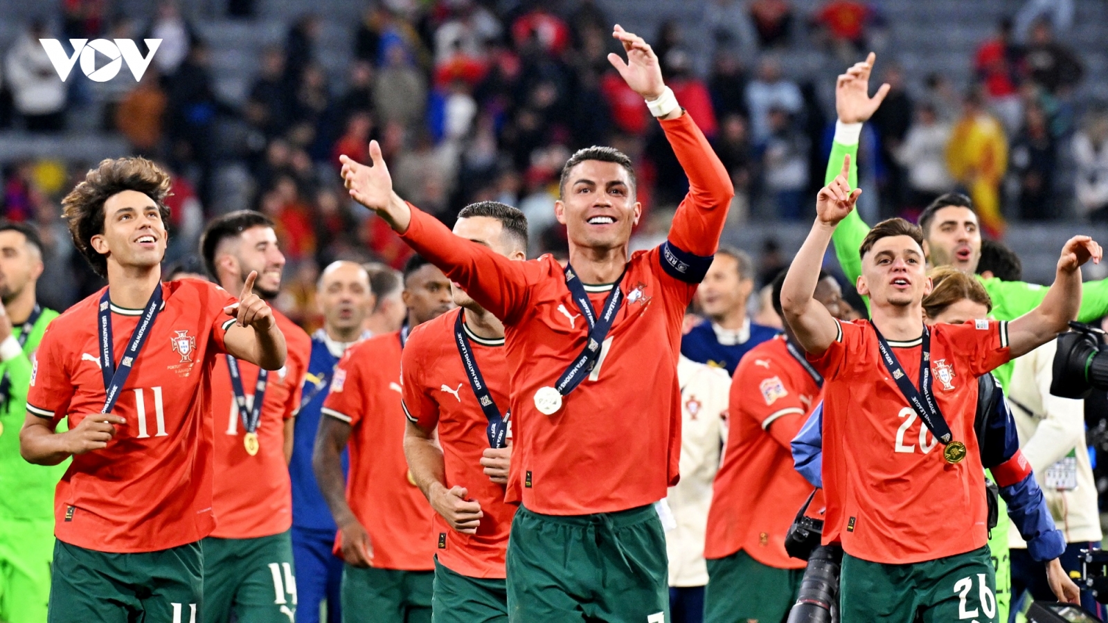 Ronaldo thiết lập thêm kỷ lục trong ngày Bồ Đào Nha đăng quang Nations League