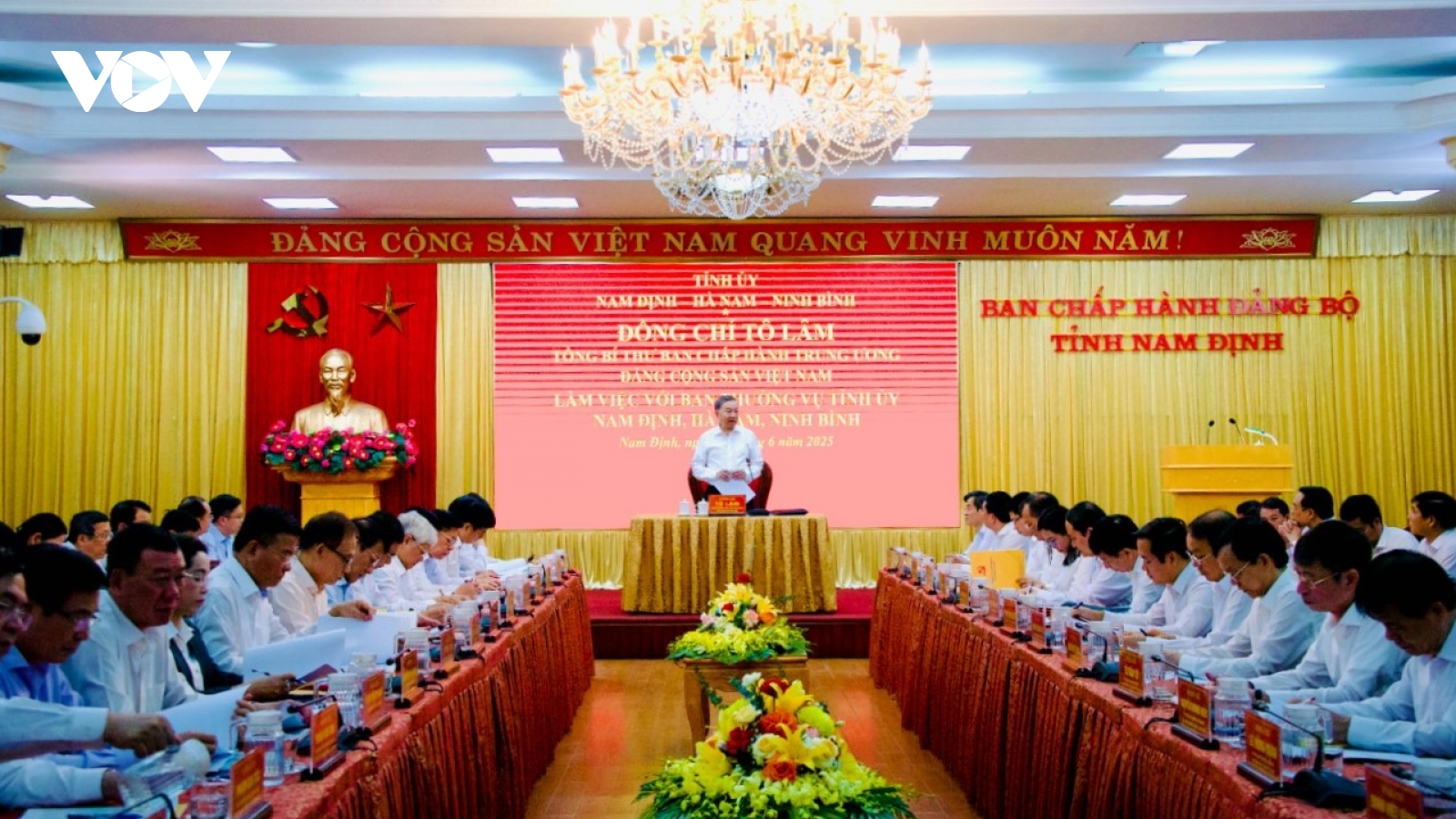 Tổng Bí thư làm việc với Ban Thường vụ Tỉnh uỷ các tỉnh Nam Định - Ninh Bình - Hà Nam