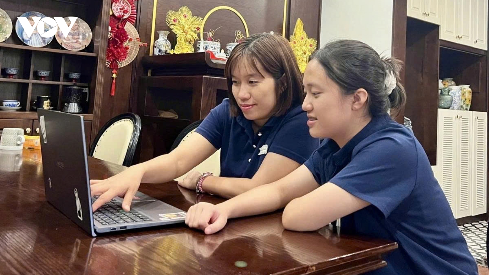 When technology becomes a tool, not a barrier to family bonds