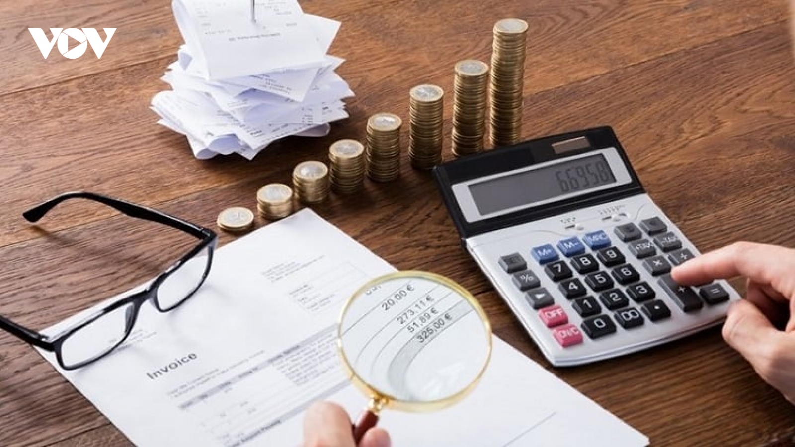 Tạm dừng kiểm tra thuế tại trụ sở người nộp thuế để sắp xếp bộ máy