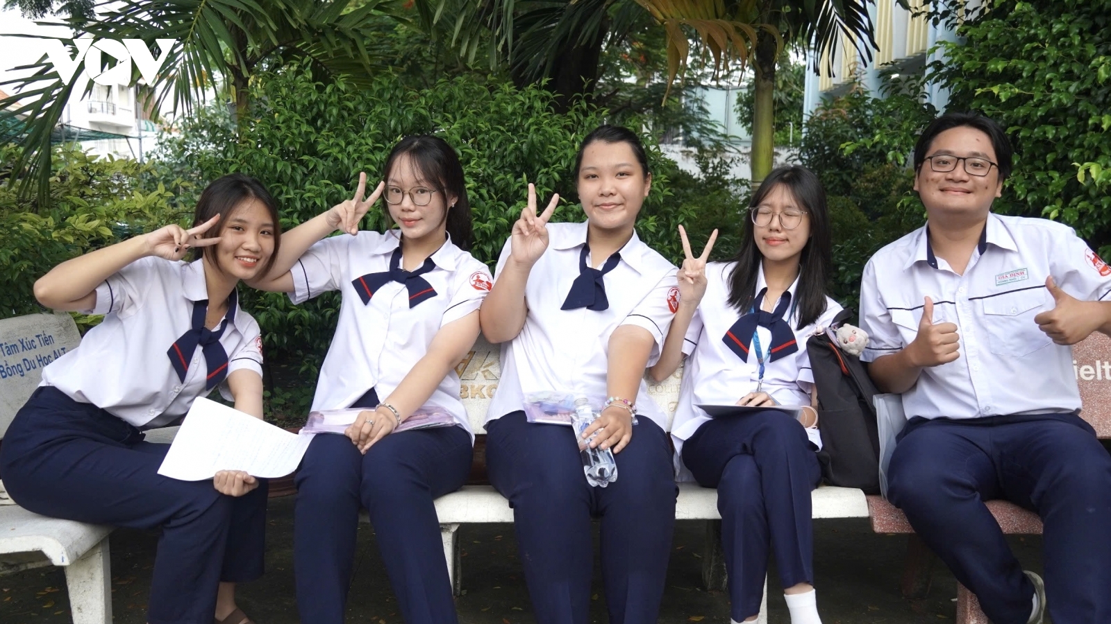 Thí sinh tại TP.HCM tự tin bước vào môn thi đầu tiên