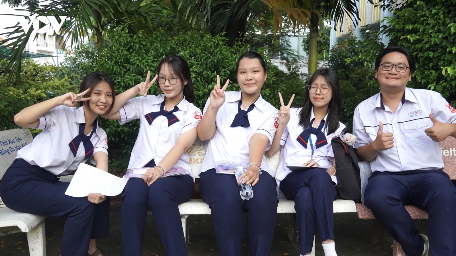 Thí sinh tại TP.HCM tự tin bước vào môn thi đầu tiên