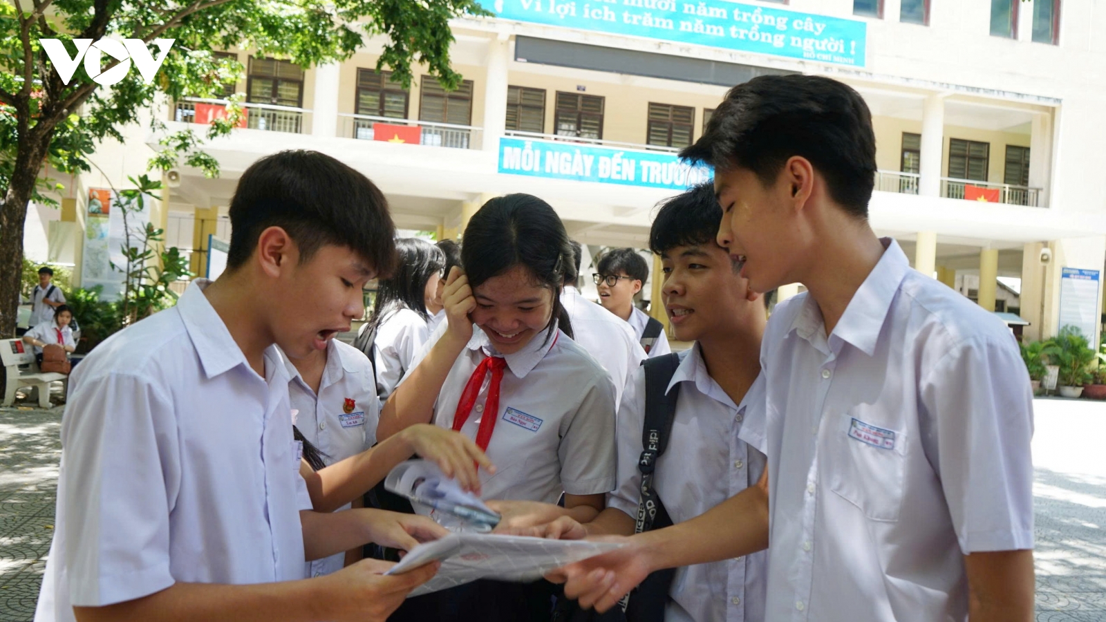 Ngày đầu tiên thi tuyển sinh lớp 10 tại Đà Nẵng, 51 thí sinh vắng mặt