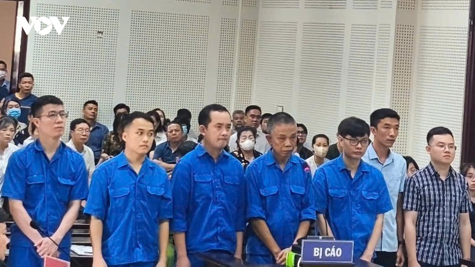 Quảng Ninh: Xét xử 9 bị cáo trong vụ án lợi dụng chức vụ, quyền hạn