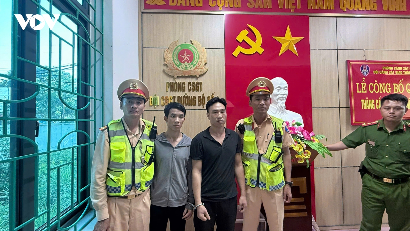 Công an Nghệ An bắt giữ 2 đối tượng truy nã đặc biệt nguy hiểm trốn khỏi trại giam