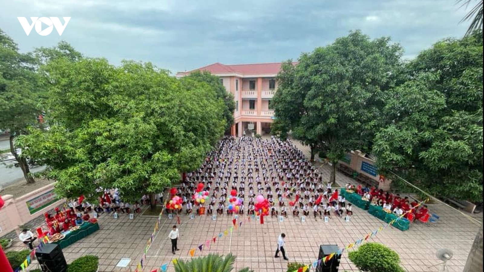 Nghệ An: Không để trường học khi chuyển xuống cấp xã thất thoát hồ sơ, tài sản