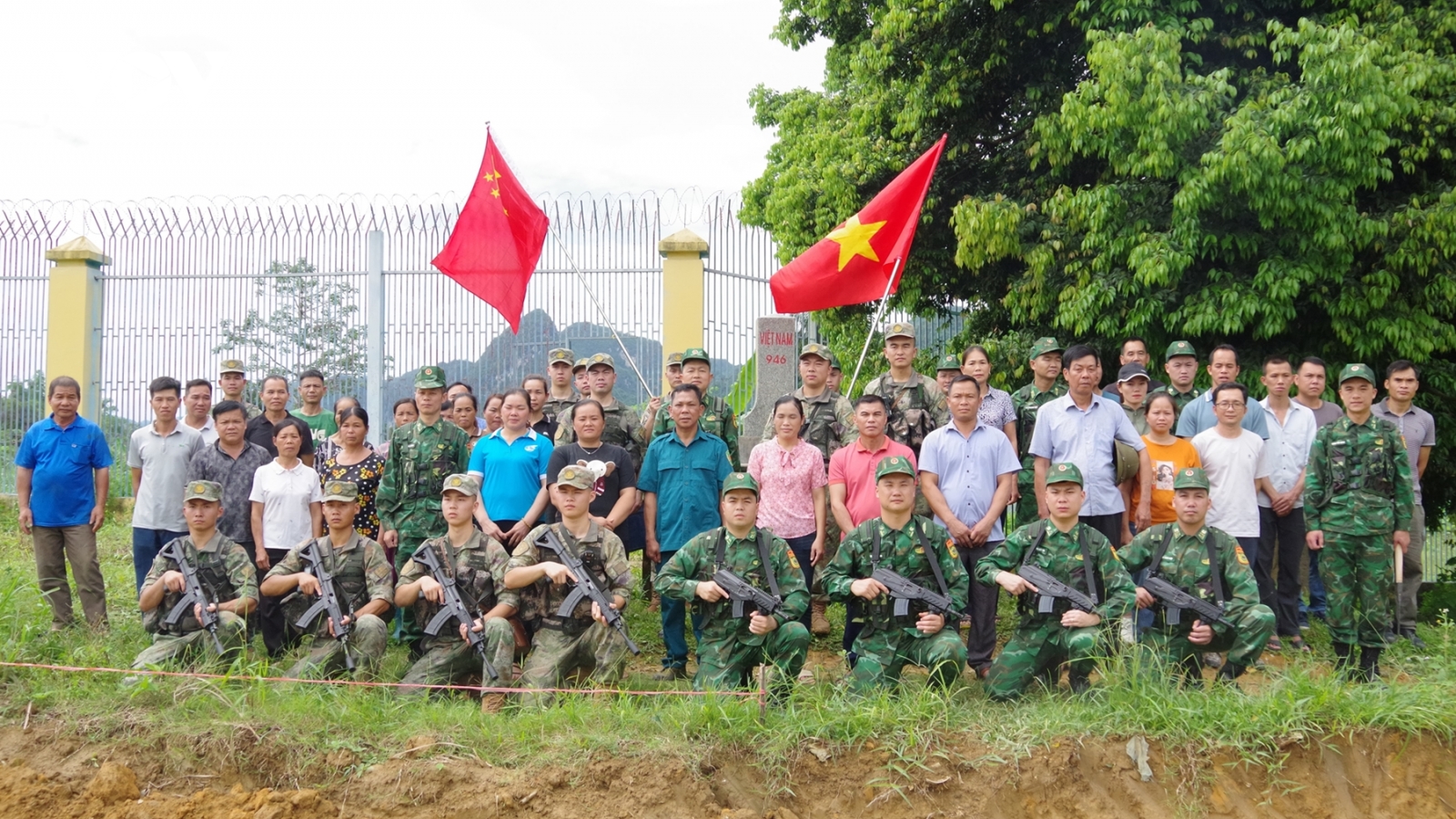 Tăng cường tuần tra liên hợp bảo vệ biên giới Việt Nam - Trung Quốc