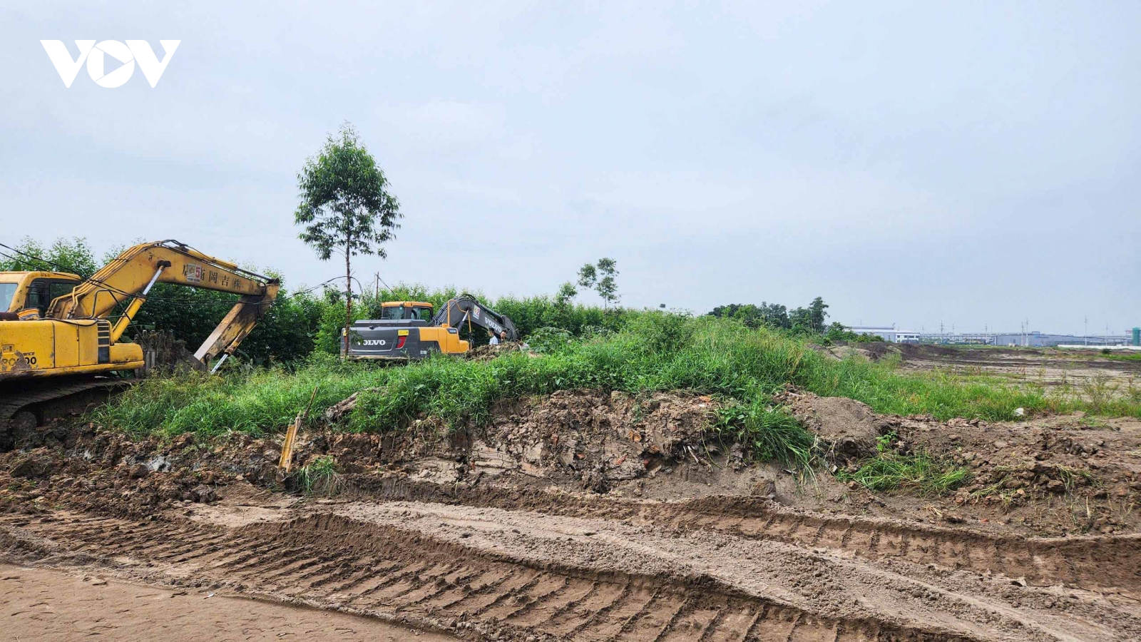 Thực hiện cưỡng chế đất phục vụ dự án khu công nghiệp hơn 300ha ở Bắc Ninh