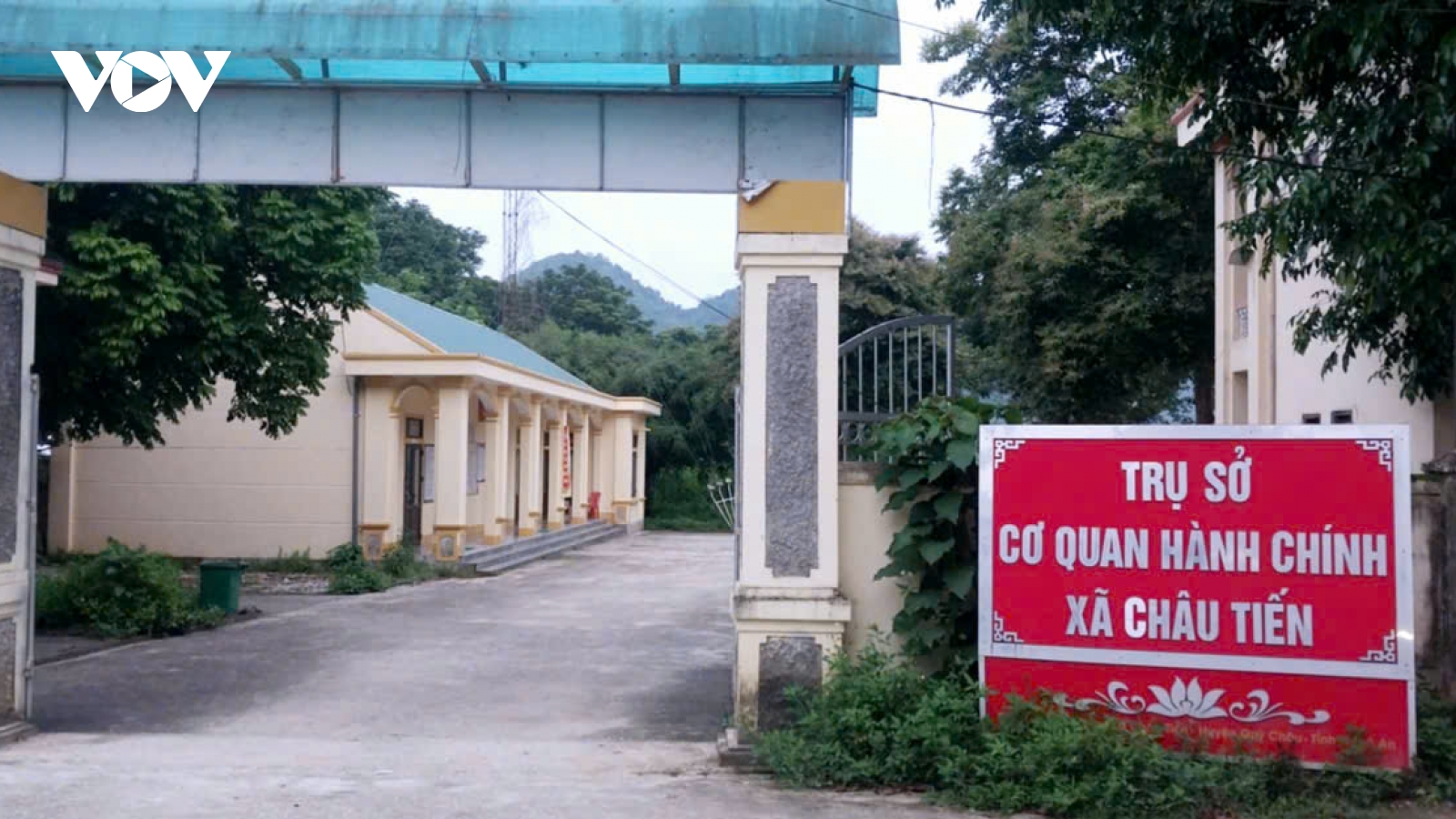 Diễn biến mới vụ xã miền núi ở Nghệ An nợ dân hàng trăm triệu đồng