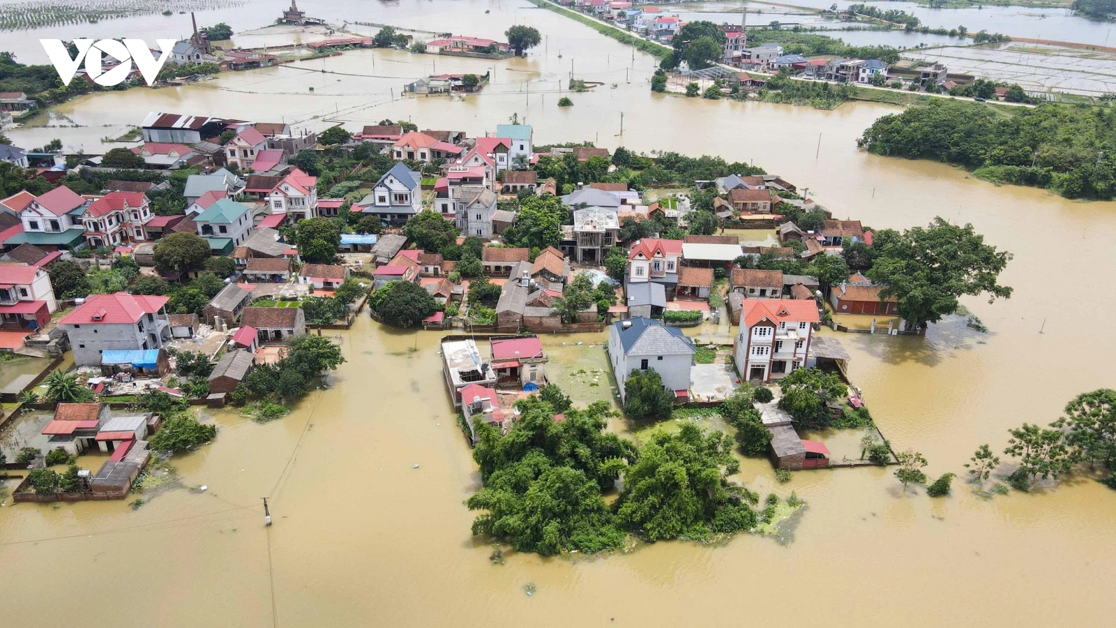 Xử lý sự cố sạt lở đê tả Cầu, Bắc Giang
