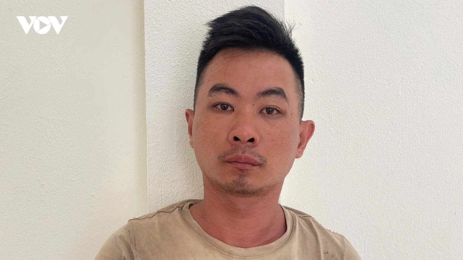 Bắt đối tượng đột nhập, dùng dao đe dọa nữ nạn nhân cướp tài sản trong đêm