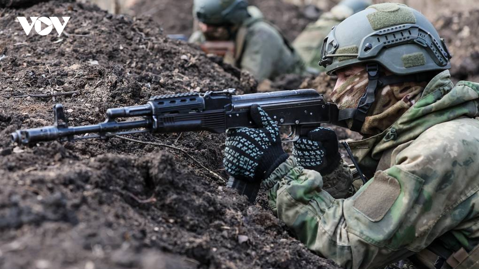 “Lá chắn” Mỹ rạn vỡ, Ukraine cầu viện châu Âu giữa bão hỏa lực của Nga