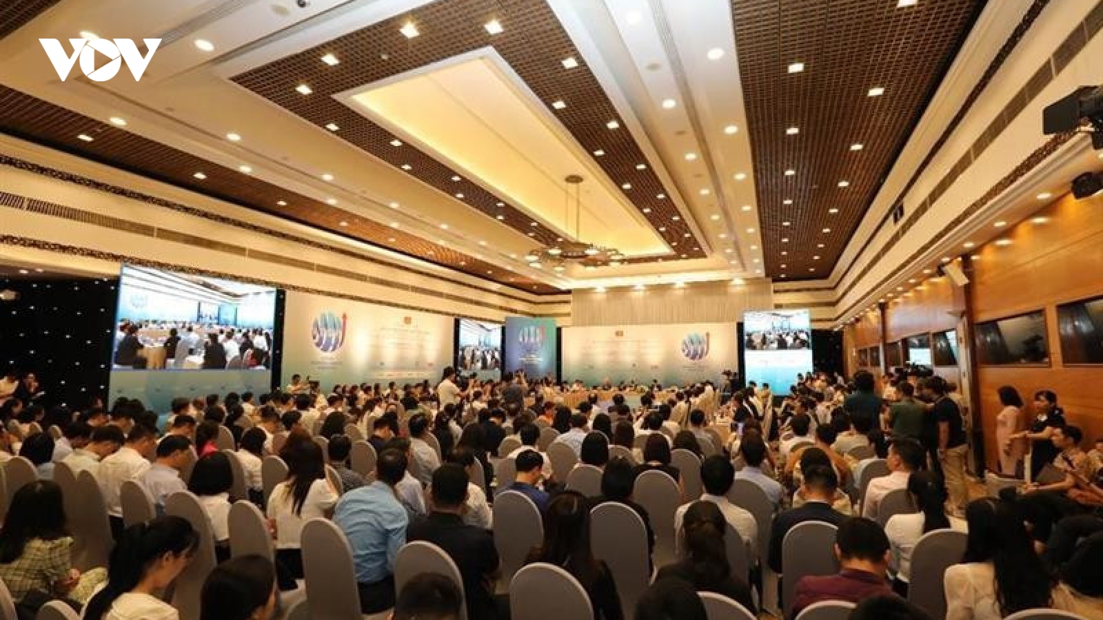 Các doanh nghiệp đóng góp giải pháp chiến lược giúp Việt Nam đạt tăng trưởng 2 con số