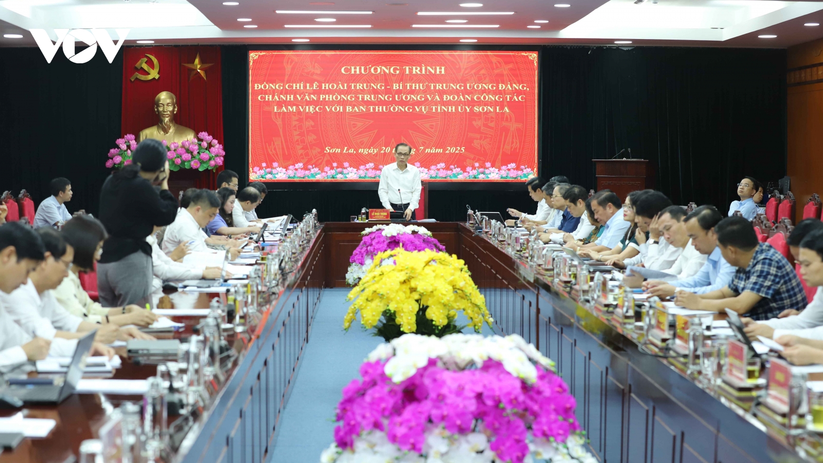 Chánh văn phòng Trung ương Đảng làm việc với Ban Thường vụ Tỉnh uỷ Sơn La