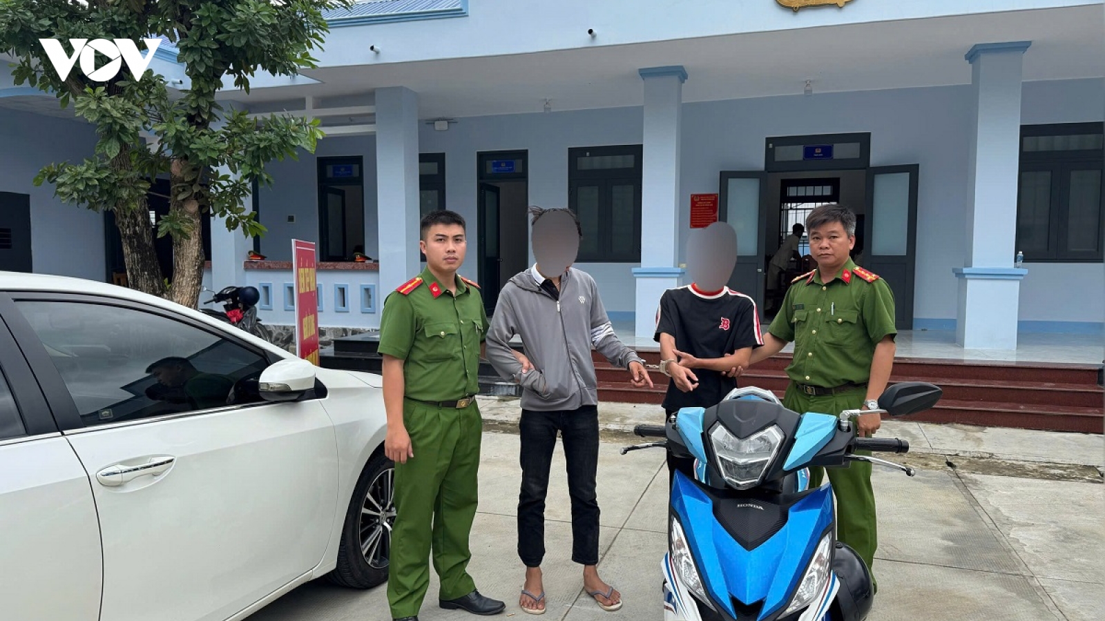 2 kẻ cướp tài sản bị bắt sau hơn 5 giờ bỏ trốn