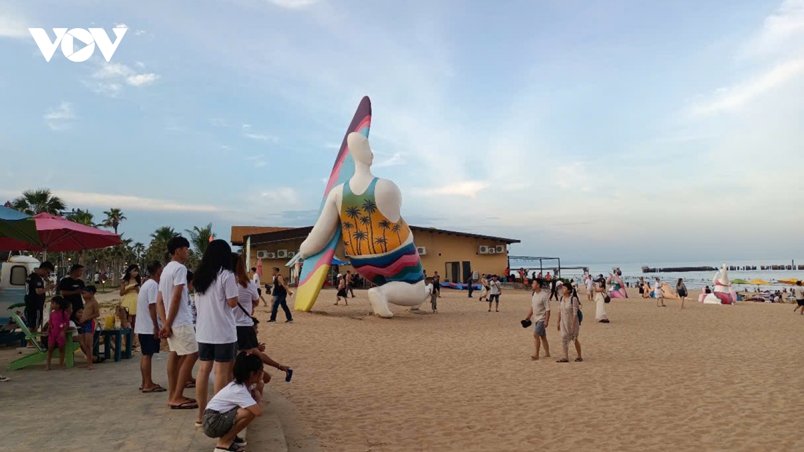 Các điểm đến vùng biển của tỉnh Lâm Đồng thu hút đông du khách