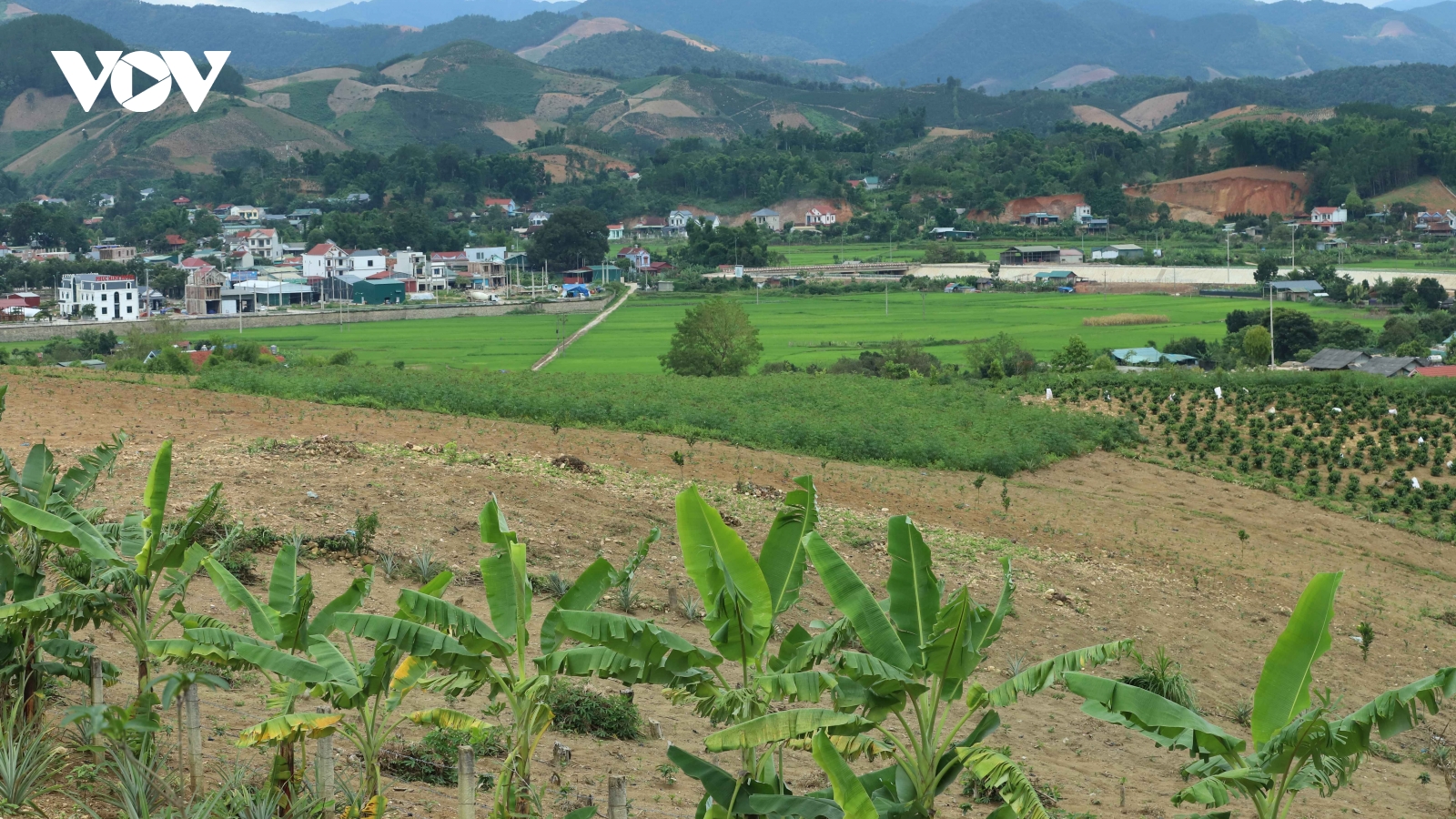 Lựa chọn địa điểm xây dựng trường liên cấp tại xã biên giới Sơn La