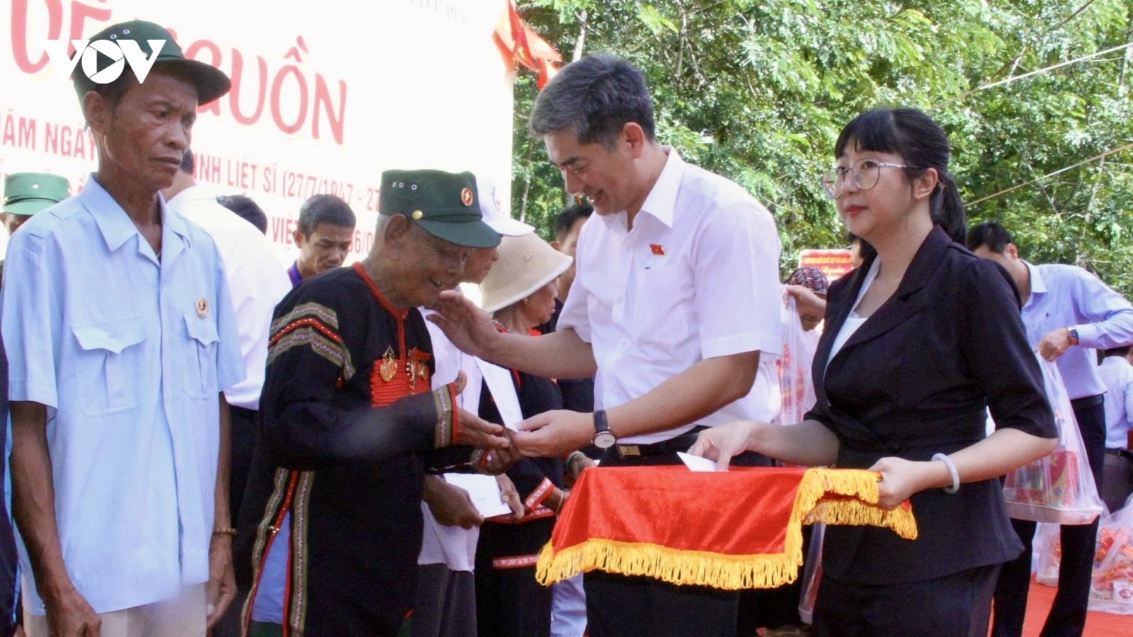 Nhiều hoạt động tri ân người có công, các gia đình chính sách