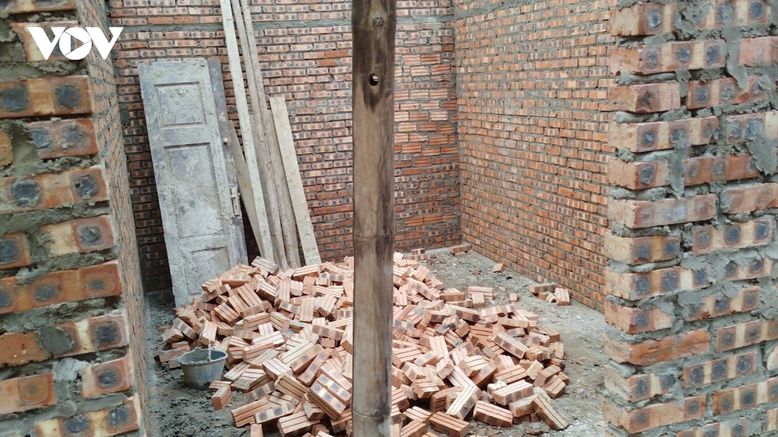 Chia sẻ, giúp đỡ nhau lúc khó khăn hoạn nạn: Những tấm lòng quý hơn vàng