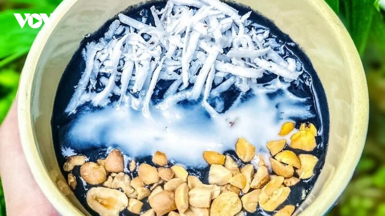 Cách nấu chè mè đen vừa ngon vừa đẹp da, chuẩn dáng