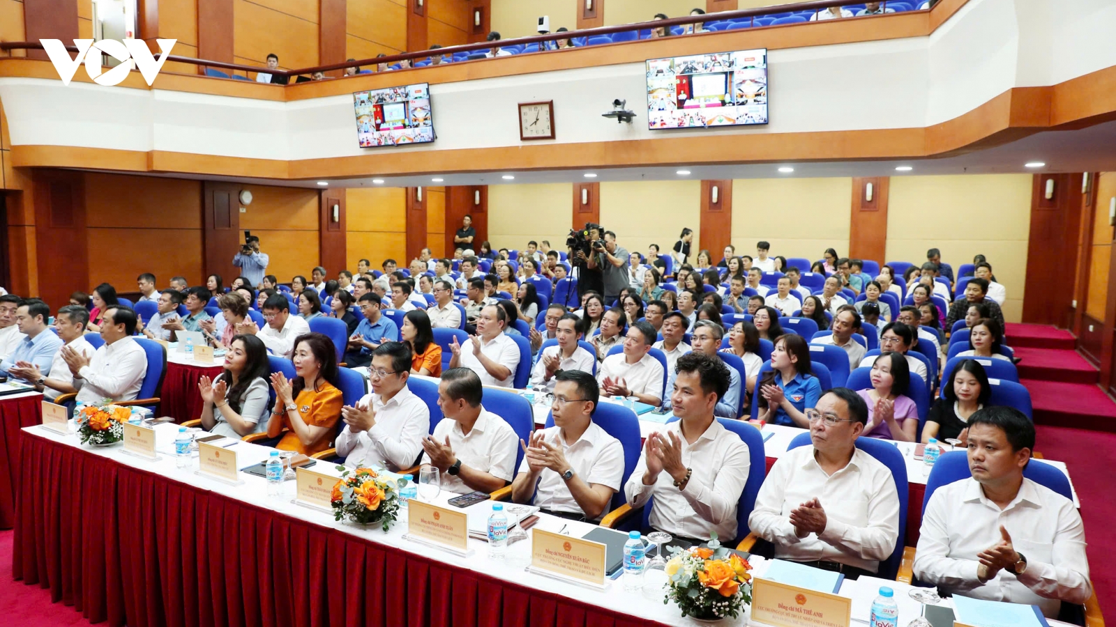 Bộ trưởng Bộ VHTTDL: Sau 2 concert "Anh trai", năm 2025 chúng ta phải có gì?
