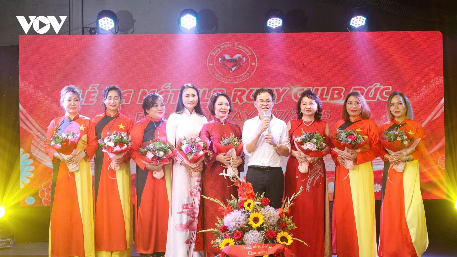 Ra mắt CLB nữ lãnh đạo Ruby- CHLB Đức