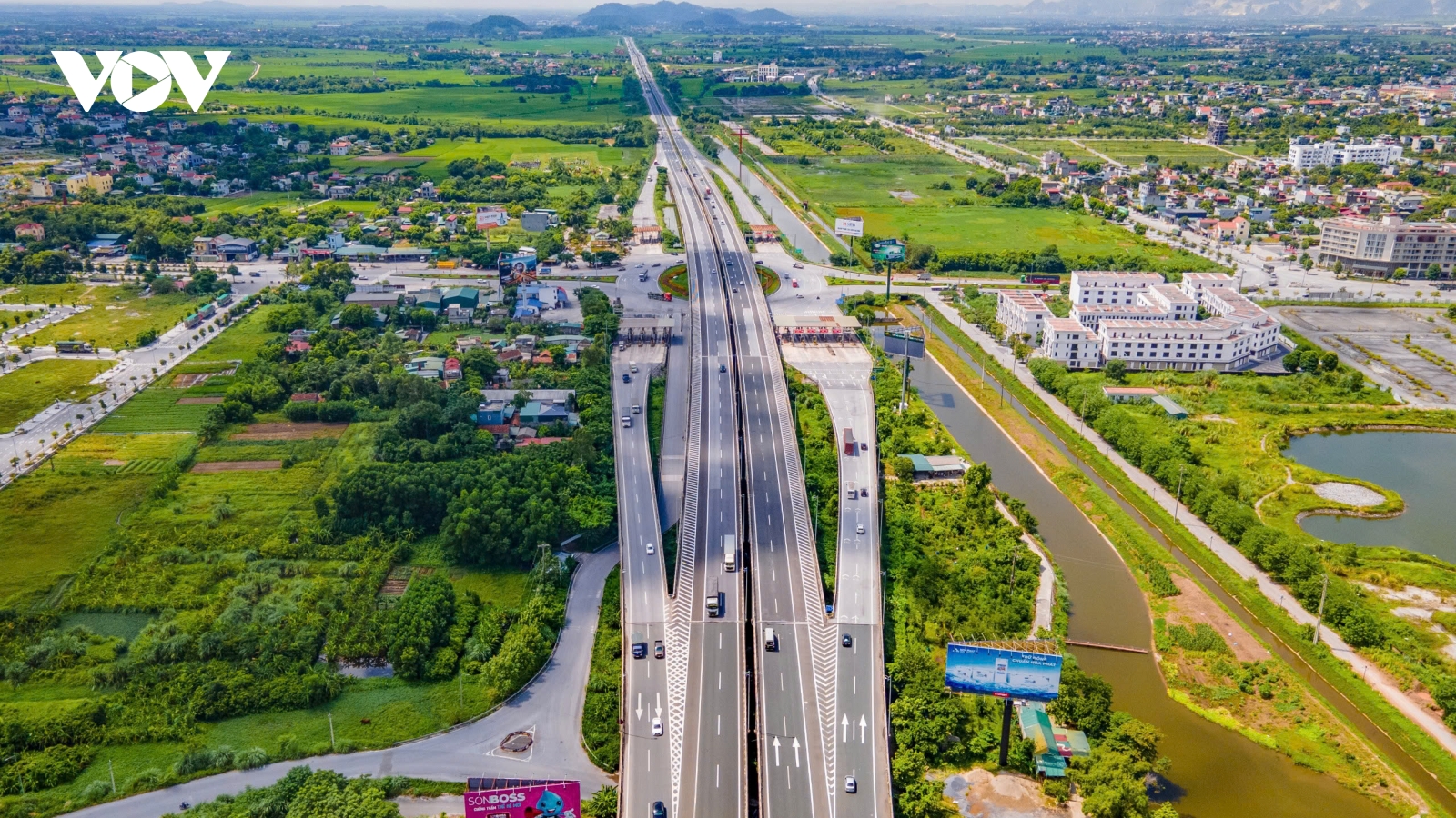 Tổ chức lại giao thông trên cao tốc Cầu Giẽ-Ninh Bình để thi công hầm chui Phú Thứ