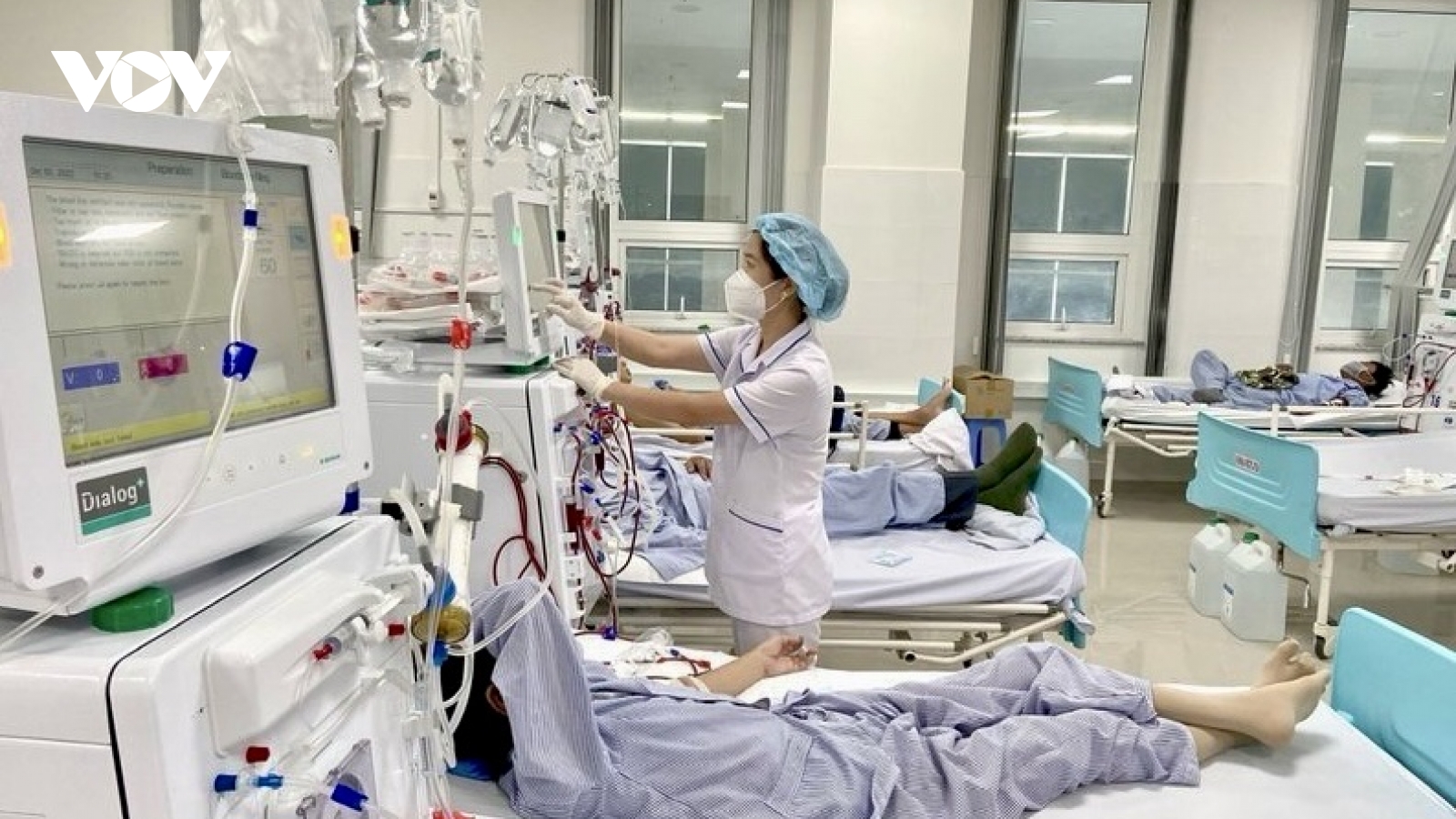 Bệnh án điện tử, giảm áp lực cho y bác sĩ
