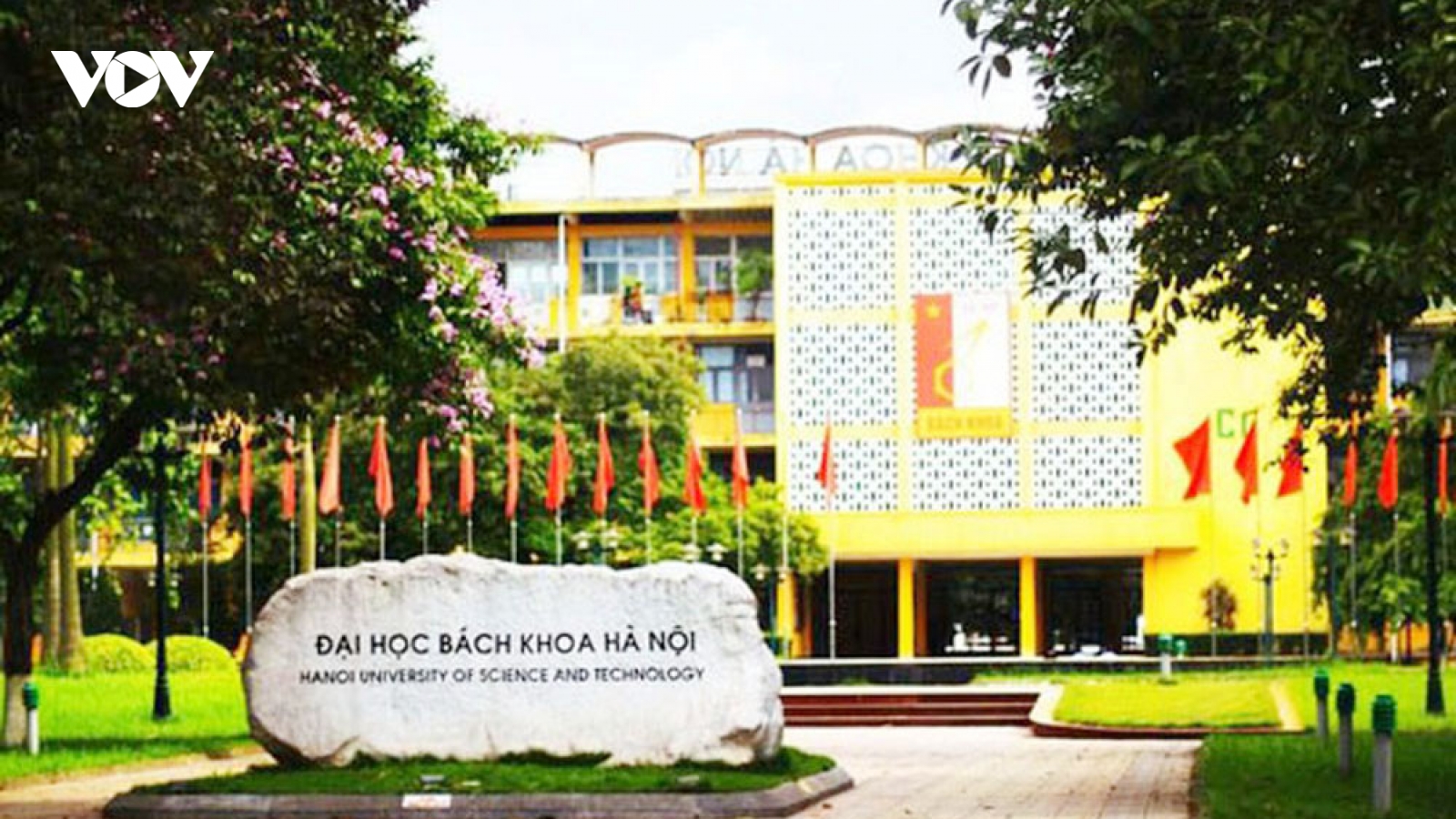 Đại học Bách khoa Hà Nội công bố bảng quy đổi điểm chuẩn chính thức năm 2025