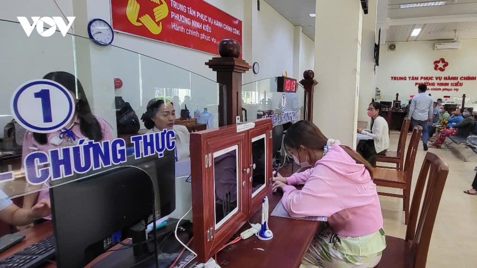 Người dân Cần Thơ phấn khởi với mô hình chính quyền 2 cấp