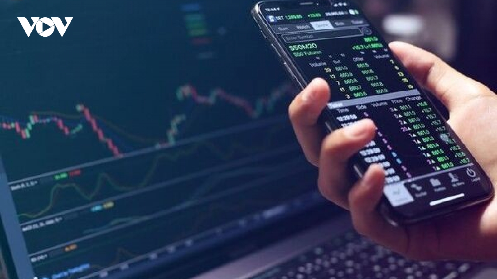 Một số cổ phiếu cần quan tâm ngày 8/6: Cơ hội đầu tư tiềm năng với ACB và VCB