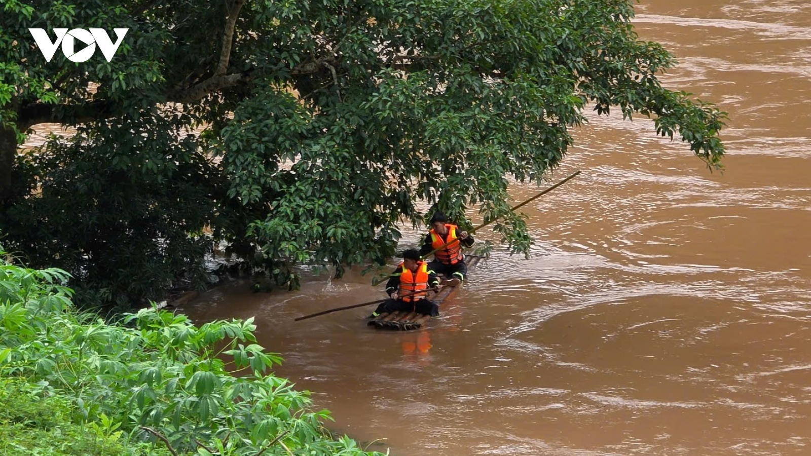 Tìm thấy cháu bé bị lũ cuốn trôi tại xã Điền Xá, Quảng Ninh