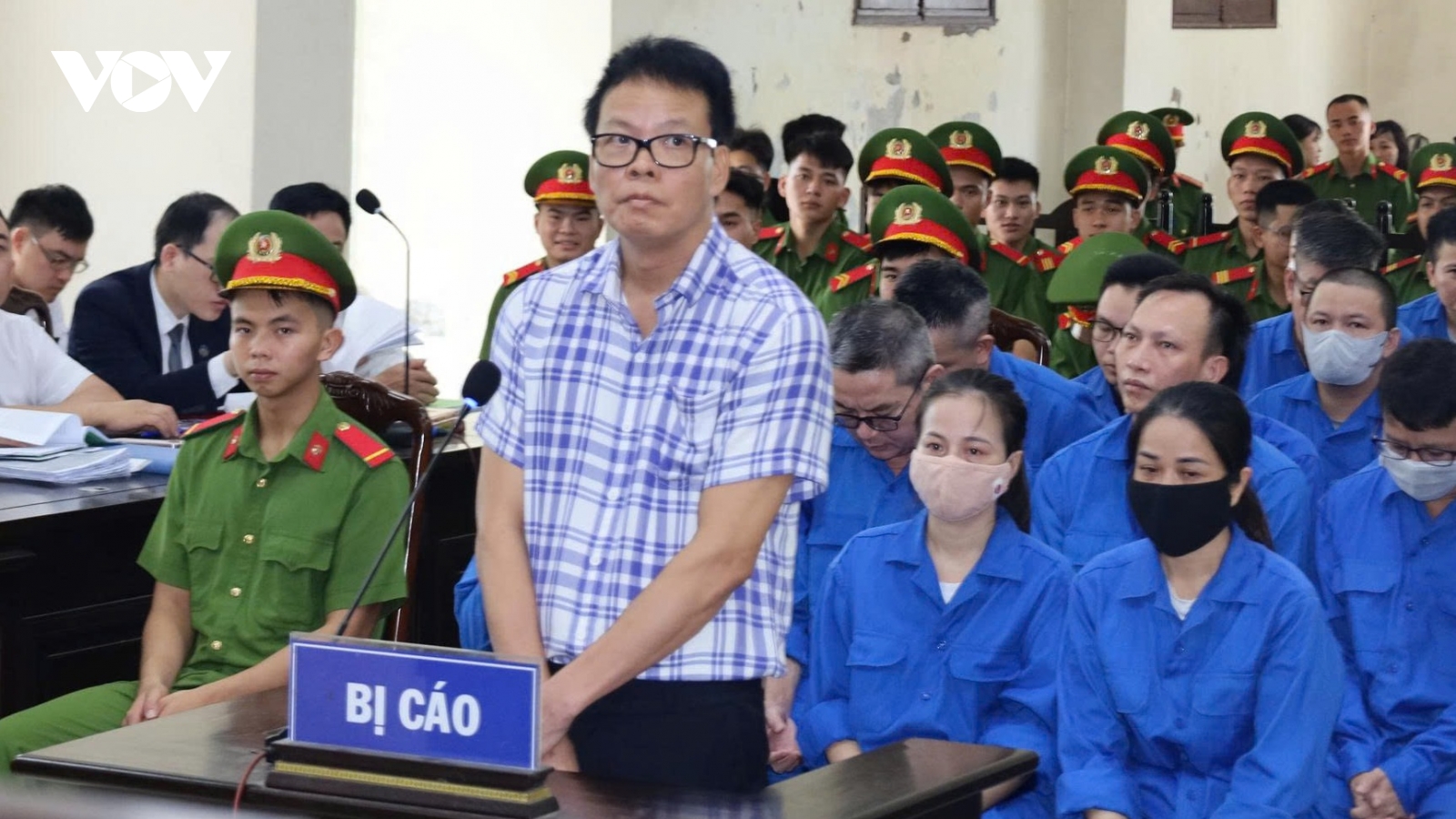 Cựu Tổng biên tập Tạp chí Môi trường và đô thị Đồng Xuân Thụ lĩnh án 13 năm 6 tháng tù