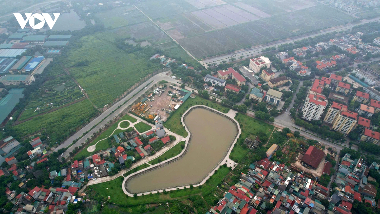 Tuyến đường 20 năm dang dở bỏ hoang lãng phí ở Hà Nội