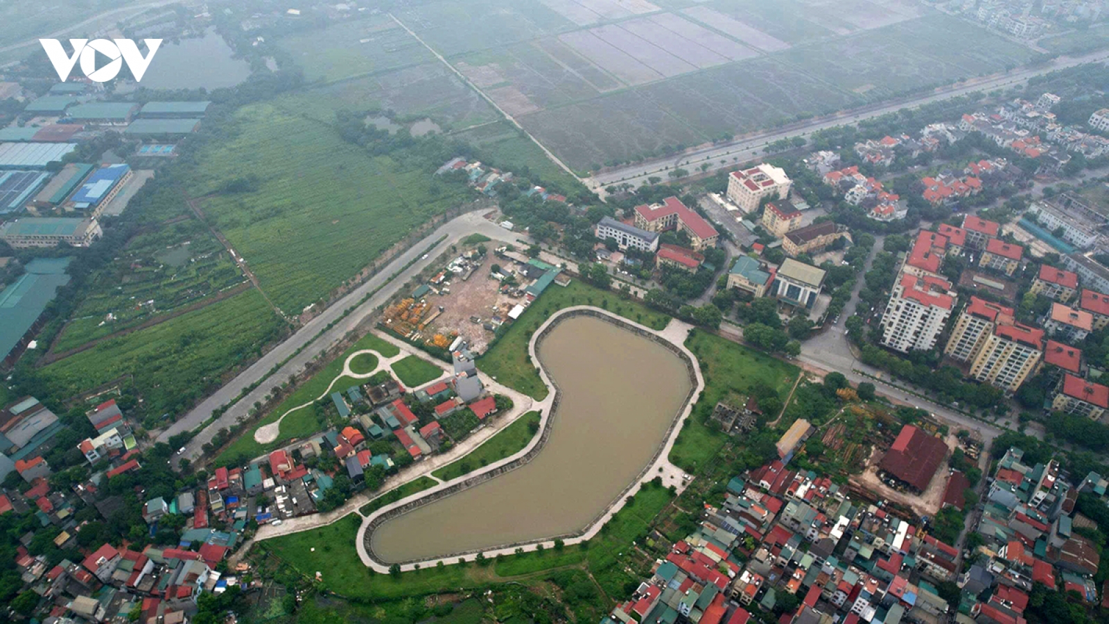 Tuyến đường 20 năm dang dở bỏ hoang lãng phí ở Hà Nội